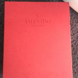 Valentino Garavani box